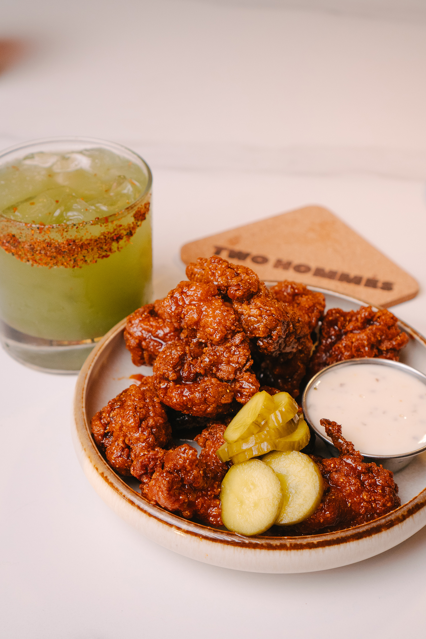 Editorial table detail